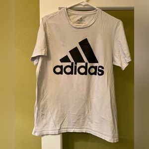Men’s Adidas tee shirt size medium